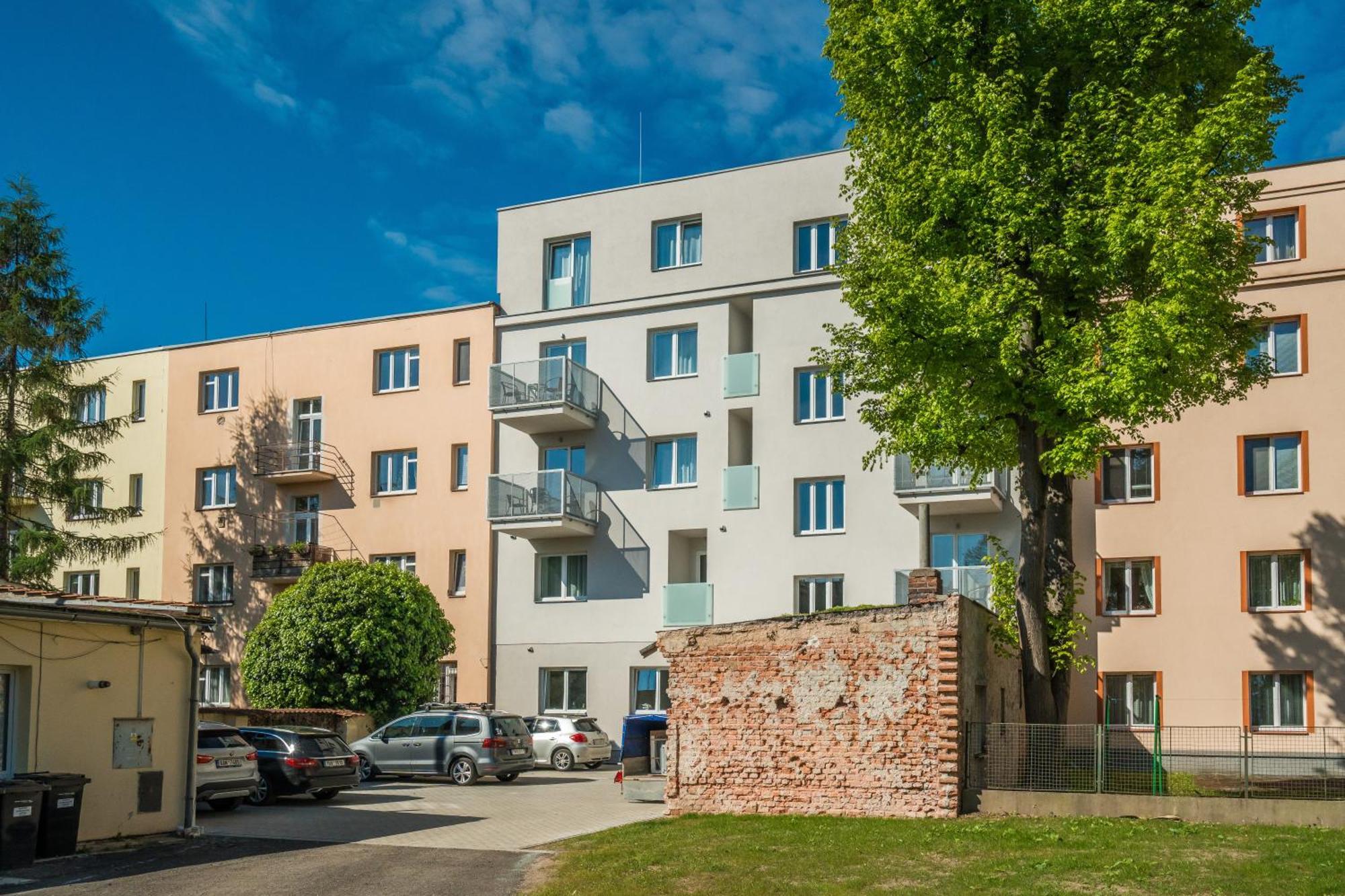 Perla Hradce 102 Appartement *